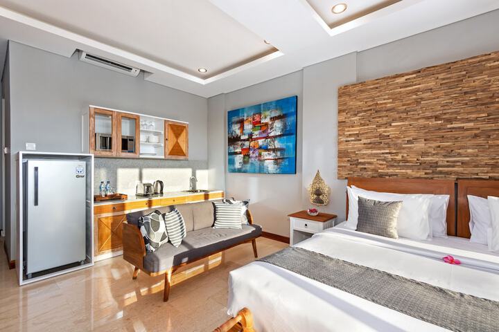 Room 4 of 124