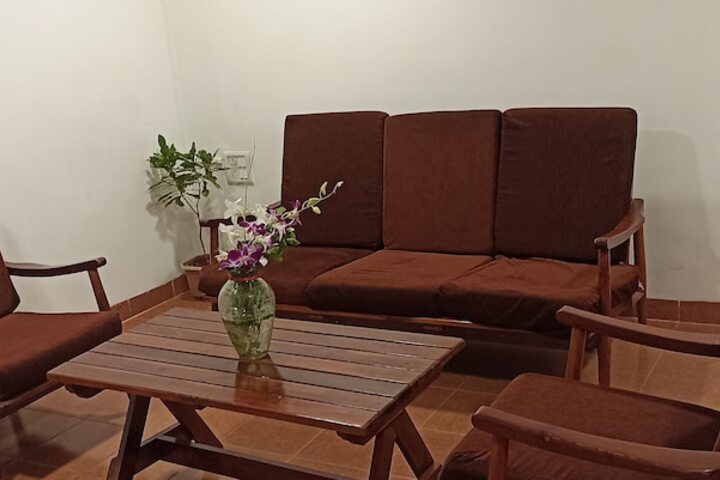 Room 18 of 43