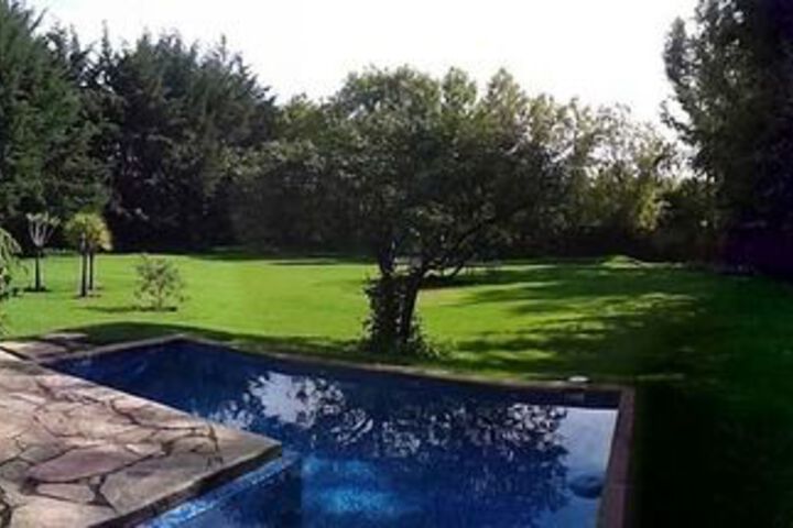 Pool 44 of 56