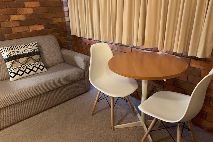 Room 14 of 26