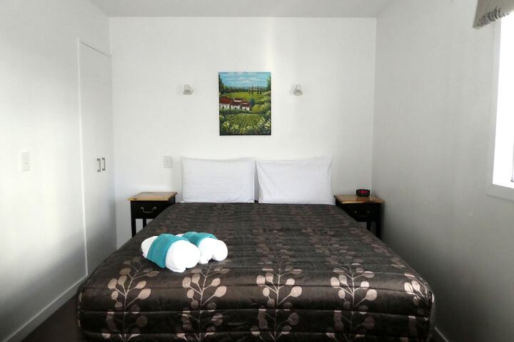 Room 22 of 73