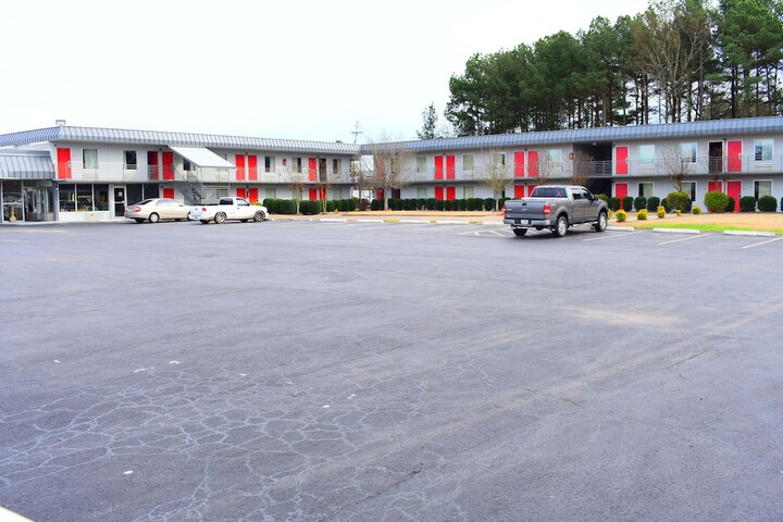 Property Grounds 13 of 14