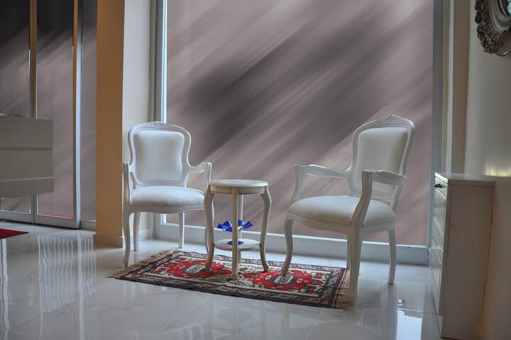 Entrance & Lobby