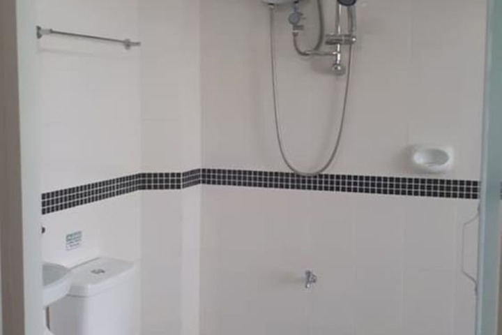 Room 16 of 29