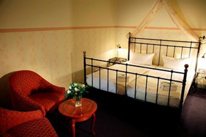 Lulu Guldsmeden (formerlyHotel Altberlin Am Potsdamer Platz )
