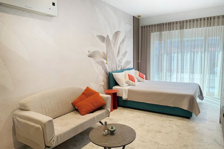 Room 46 of 186
