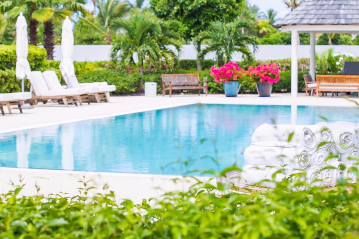 Pool 33 of 53