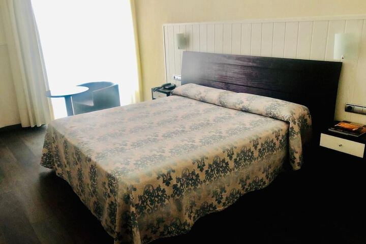 Room 15 of 41