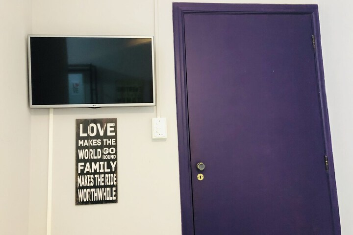 Room 16 of 29