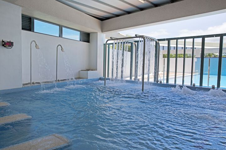 Pool 15 of 49