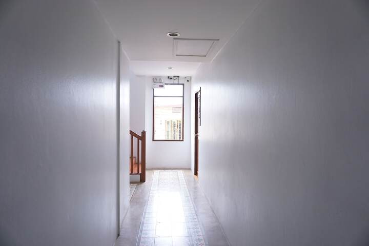 Ballroom/Hall 55 of 64