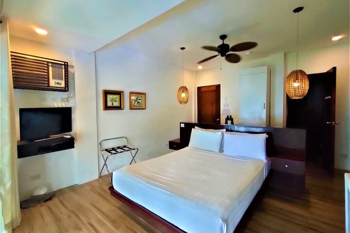 Room 16 of 73