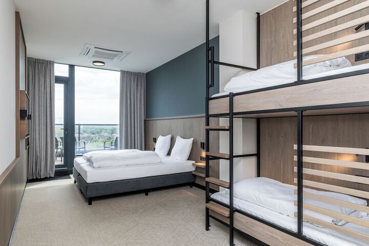 Room 9 of 55