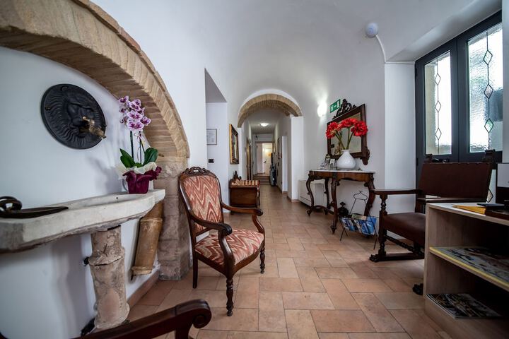 Hotel Lobby