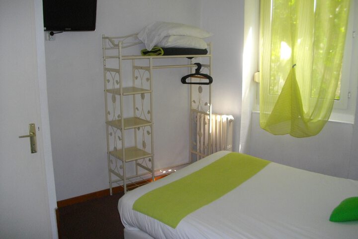 Room 22 of 51