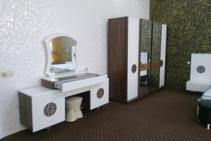 Room 8 of 54