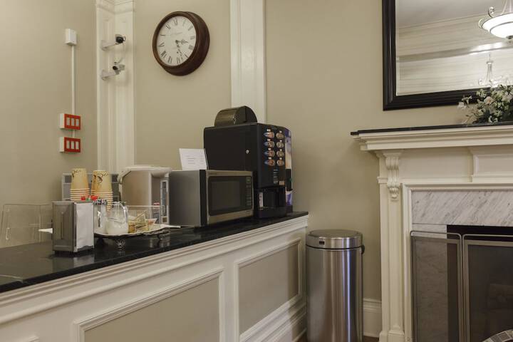 Coffee service