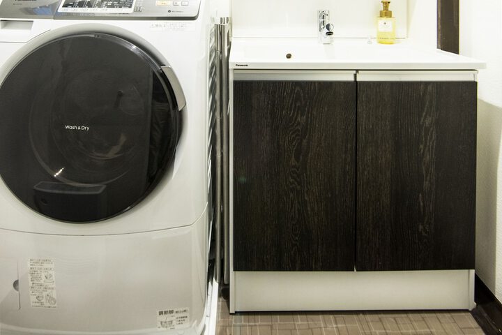 Laundry 22 of 35