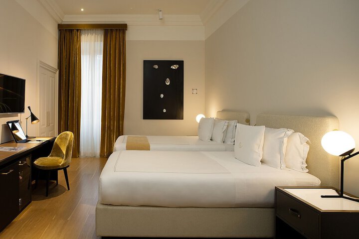 Room 58 of 122
