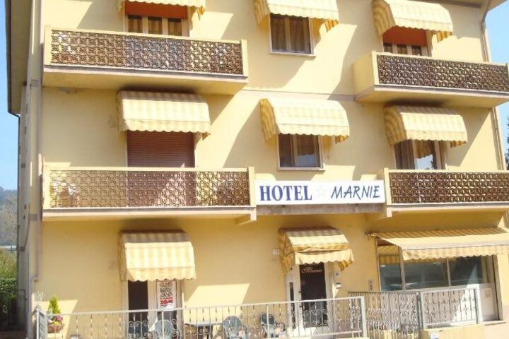HOTEL MARNIE