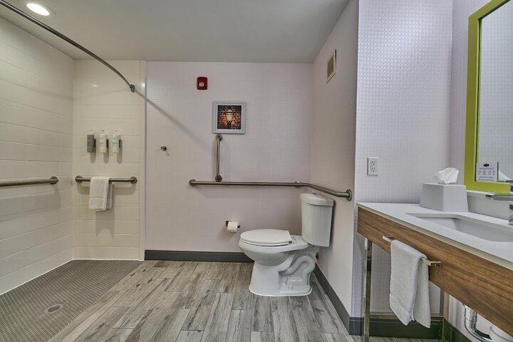 Bathroom shower