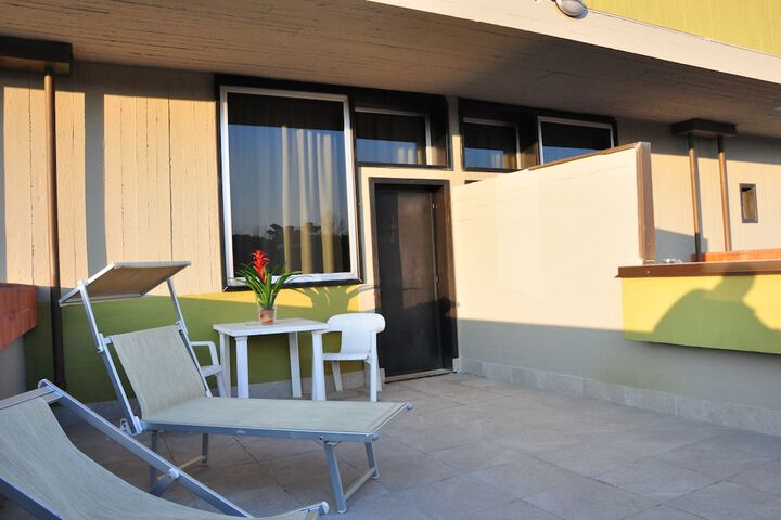 Terrace/Patio 16 of 47