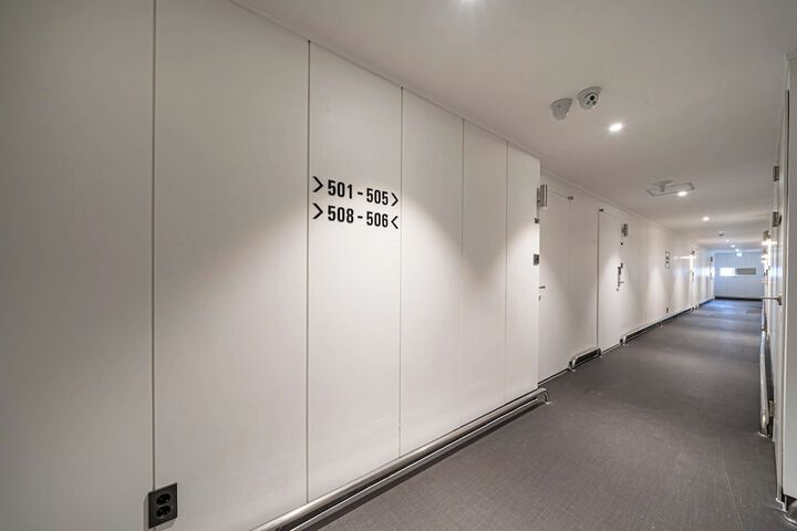 Ballroom/Hall 35 of 37