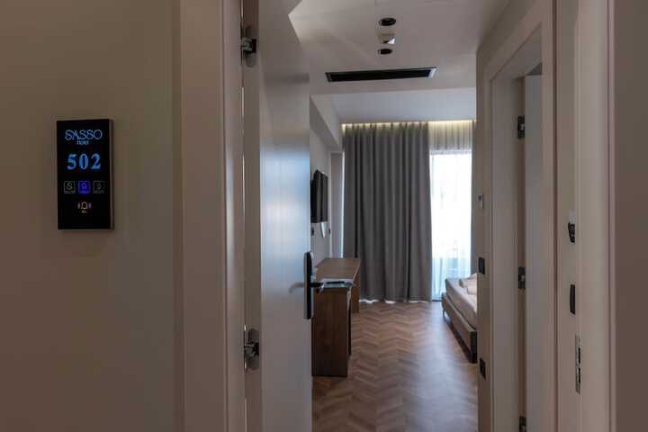 Room 14 of 117