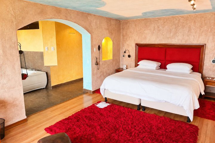 Room 52 of 152
