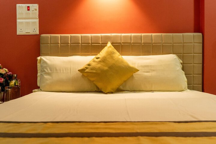 Room 32 of 58