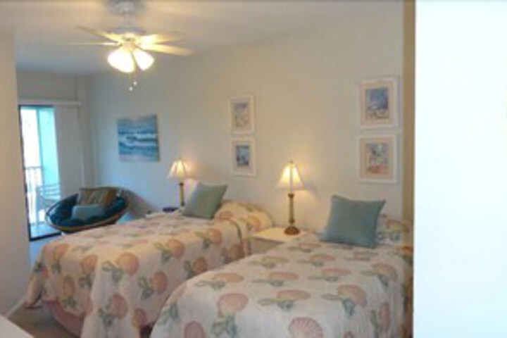 Room 17 of 19