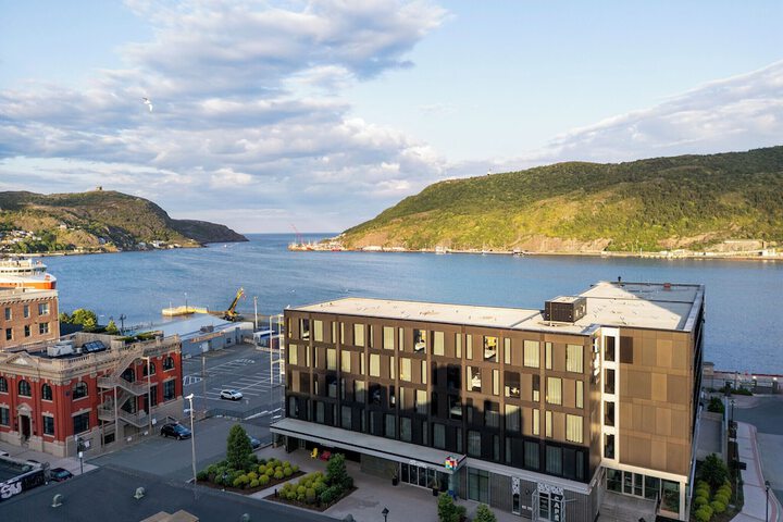 Hotel 58 of 60
