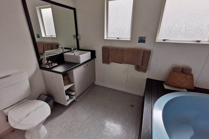 Room 43 of 73
