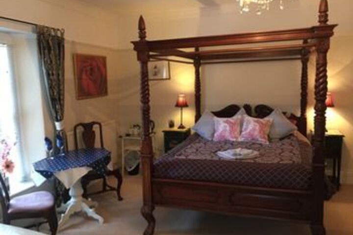 Room 26 of 35