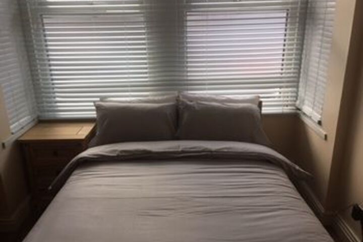 Lounge 16 of 29