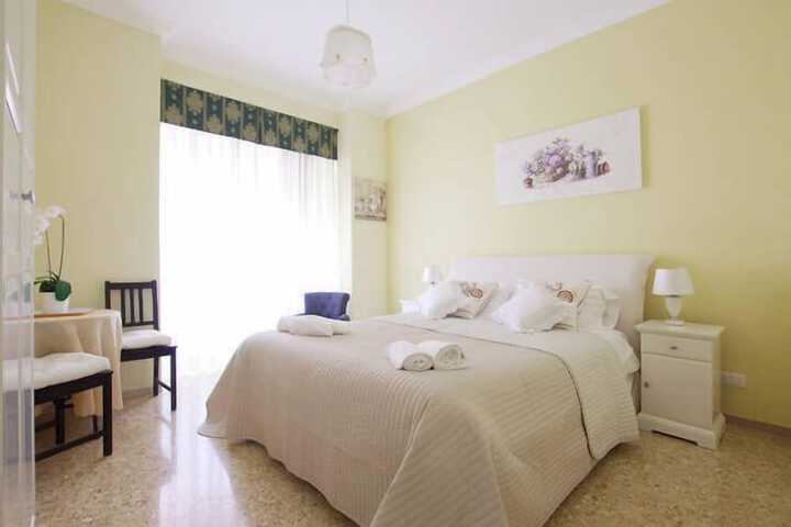 Room 11 of 26