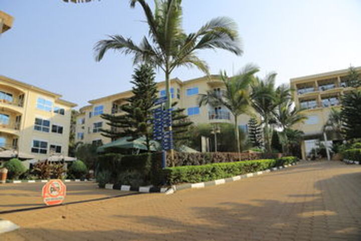 Serene Suites Hotel