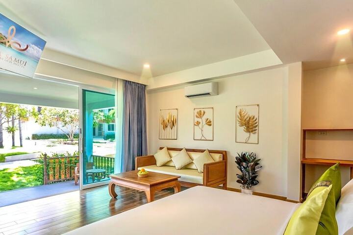 Room 4 of 80