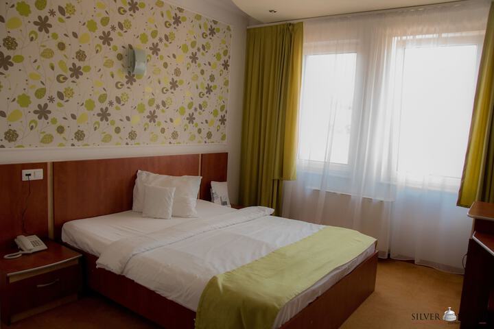 Room 12 of 51