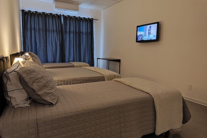 Room 6 of 31