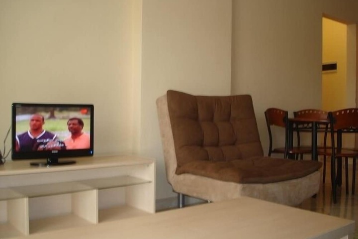Room 10 of 20
