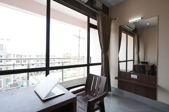Room 14 of 22