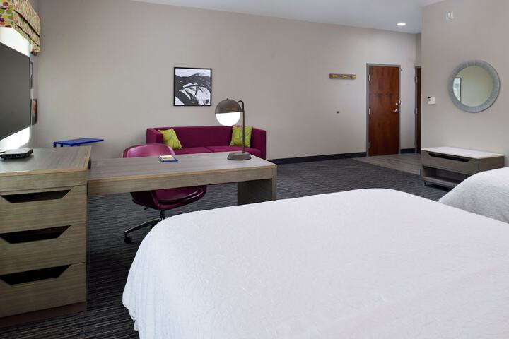 Room 7 of 79