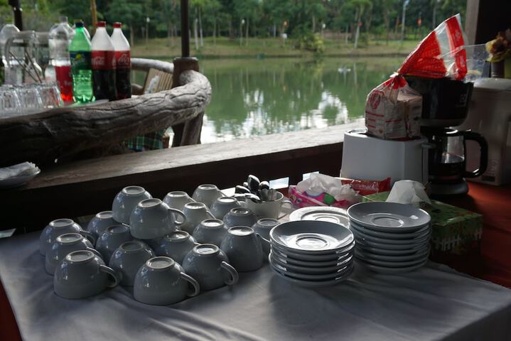 Breakfast/Coffee Service 55 of 102