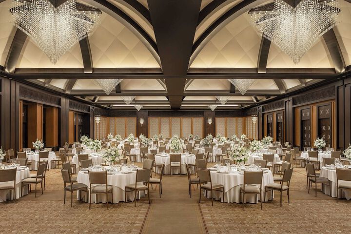Ballroom/Hall 104 of 120