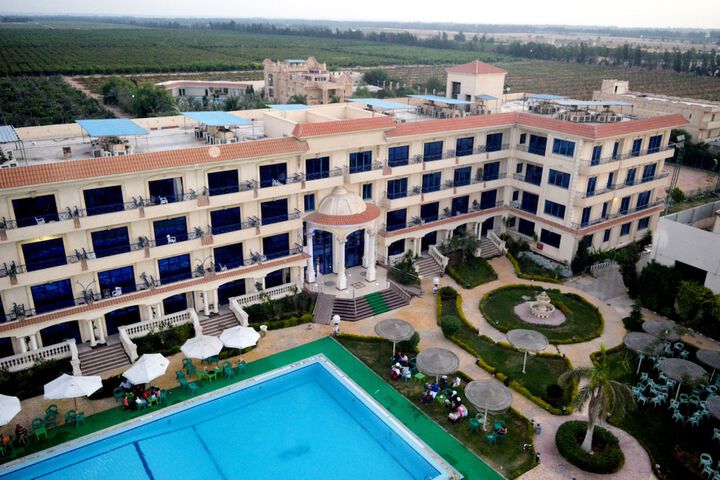 Hotel 66 of 69
