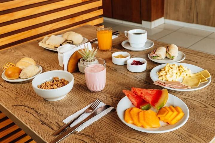 Breakfast meal