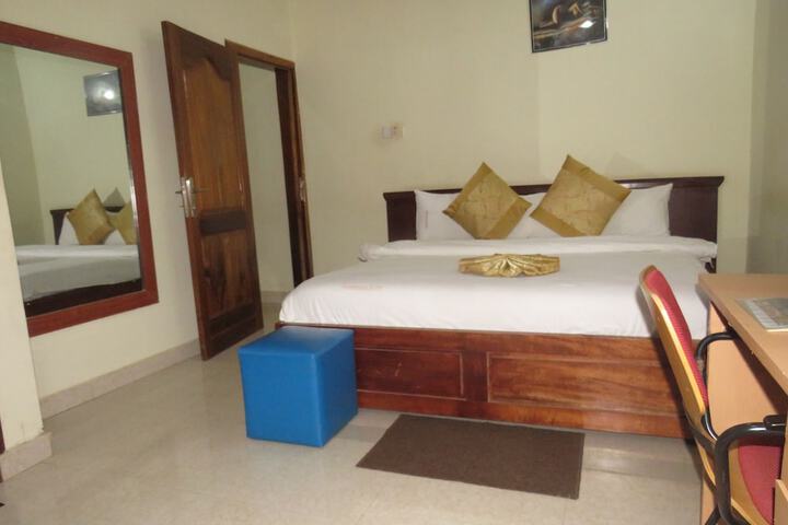 Rosewood Hotel