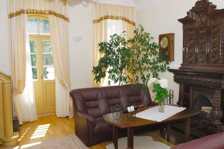 Room 15 of 61