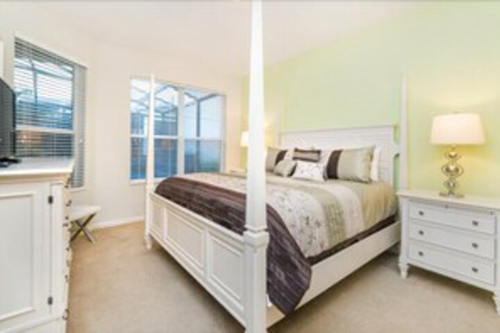 Room 37 of 44
